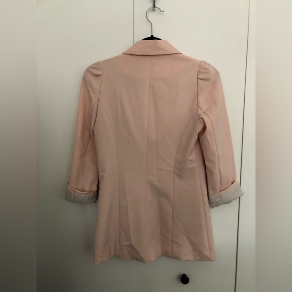 DYNAMITE pink blazer - Picture 4 of 4